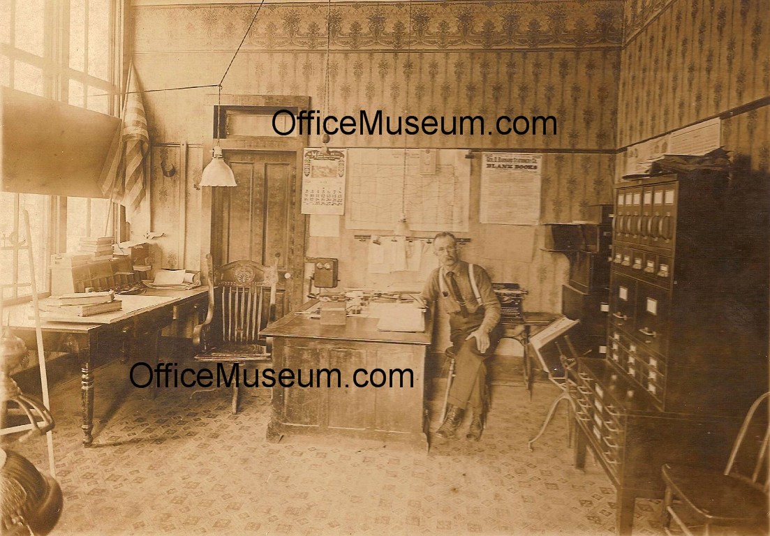 Office Photos 1920s