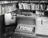 Edison Sholes & Glidden Typewriter.jpg (36220 bytes)