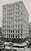 1893_Bennett_Building_NYC_cast_iron_facade.jpg (96022 bytes)